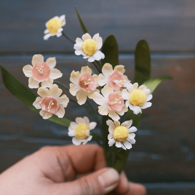 6 Sep 2025 Beginner art flower workshop