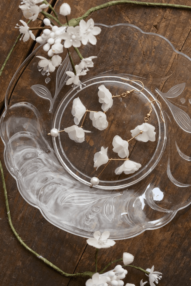 art flower earrings